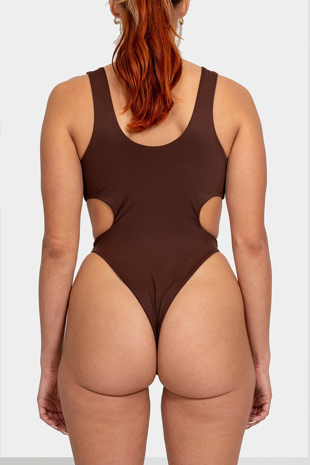 The Lisbon // Onyx & Espresso