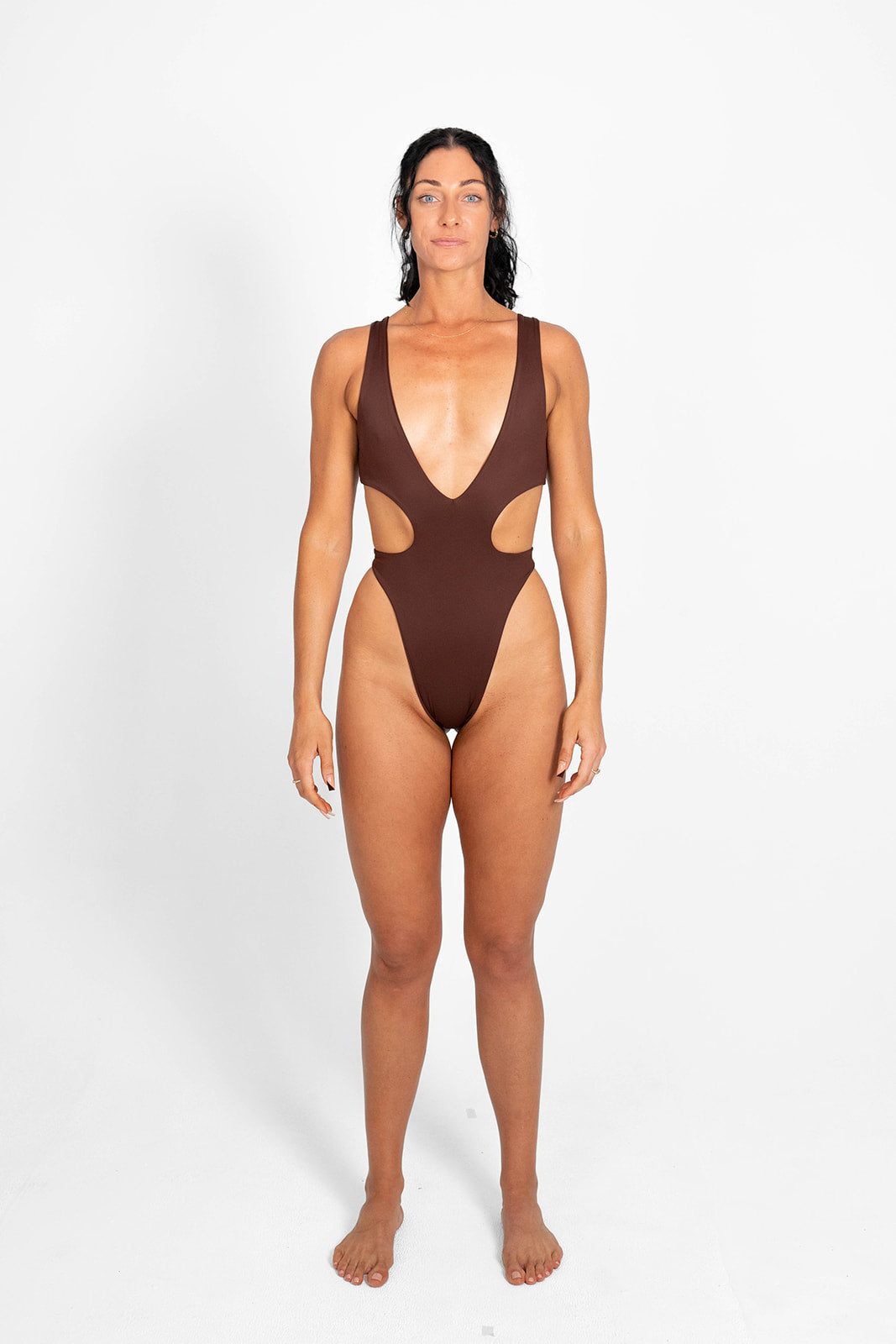 The Lisbon // Onyx & Espresso