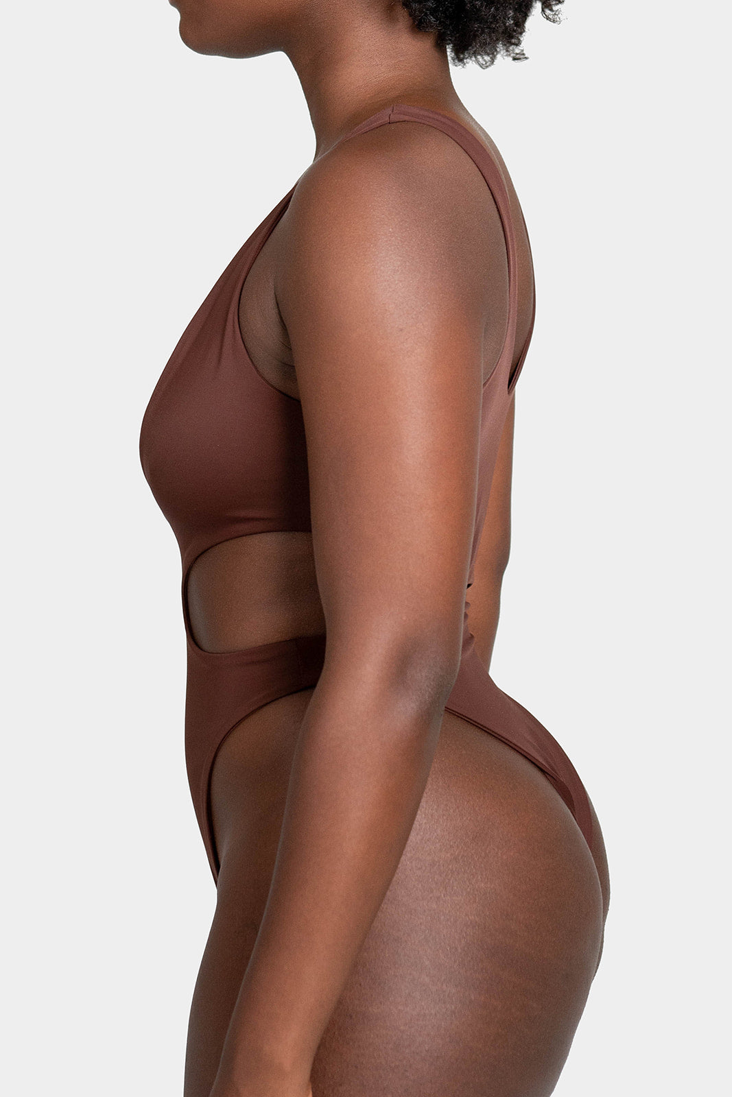 The Lisbon // Onyx & Espresso