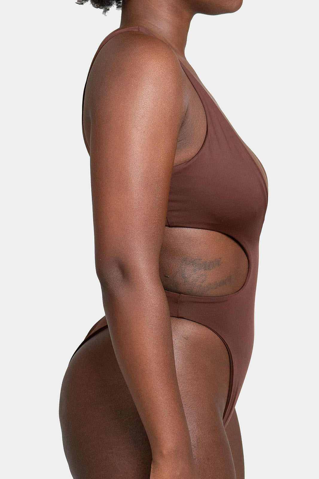 The Lisbon // Onyx & Espresso