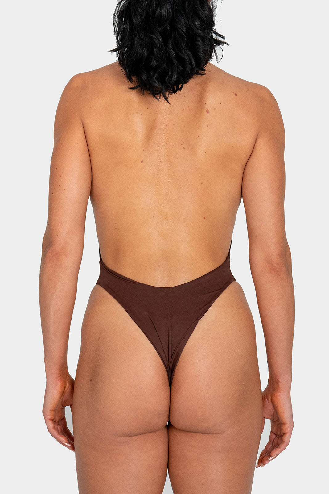The Capri // Onyx & Espresso