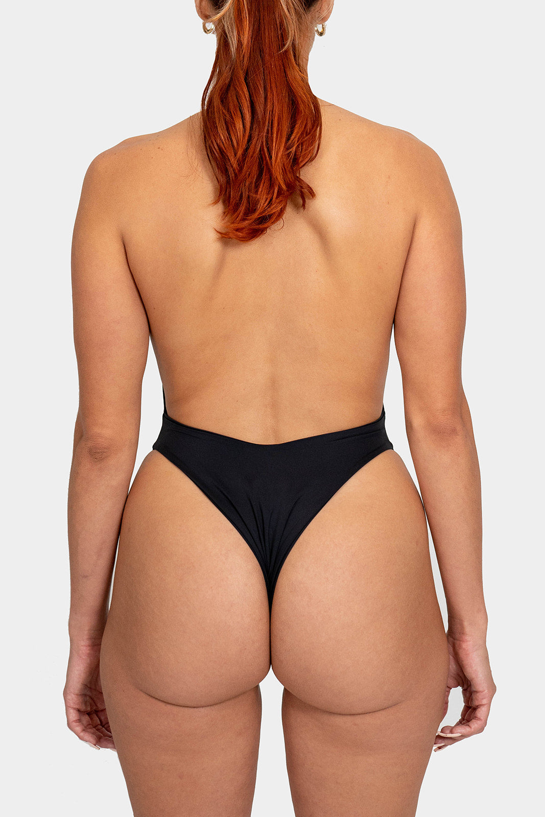 The Capri // Onyx & Espresso