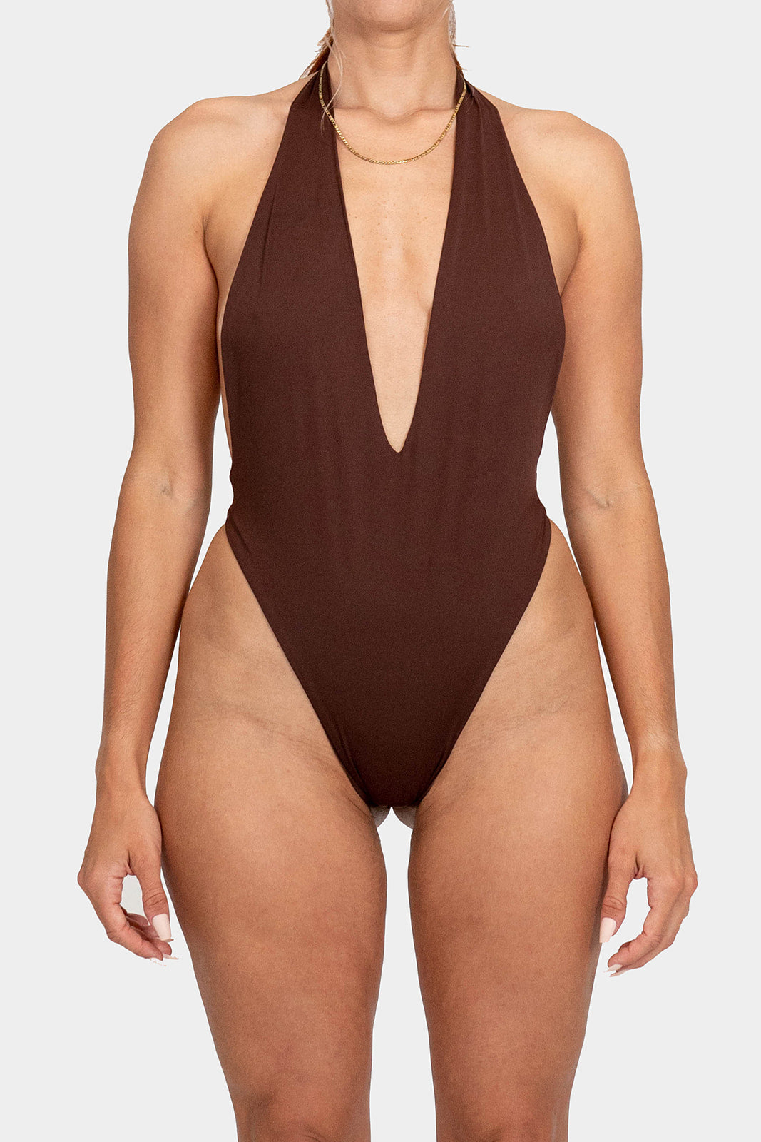 The Capri // Onyx & Espresso